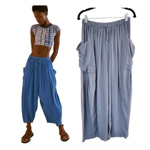 FREE PEOPLE 'Quinn' Culottes Pants in Dusty Blue size XS